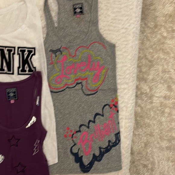 Lot of 5 Victoria Secret Pink RIOT tank tops size small one is xs super cute - Picture 2 of 5
